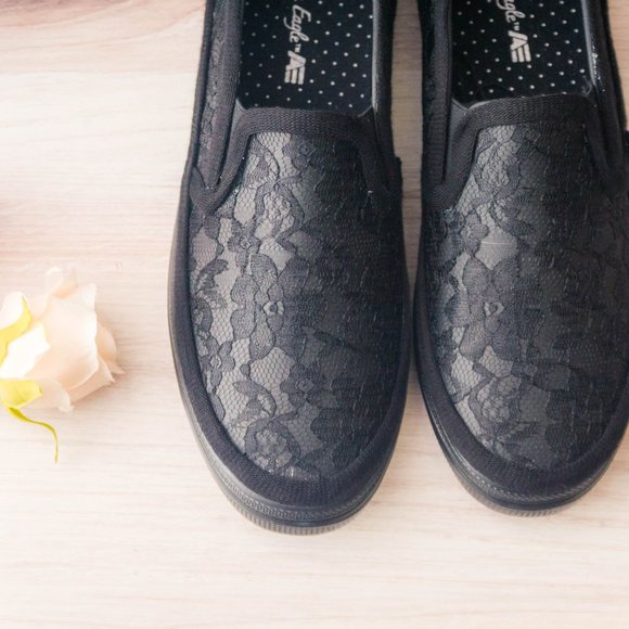 Gothic Black Lace Slip On Sneakers - Picture 2 of 8